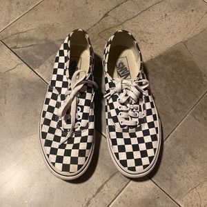 Vans checkers platform shoes